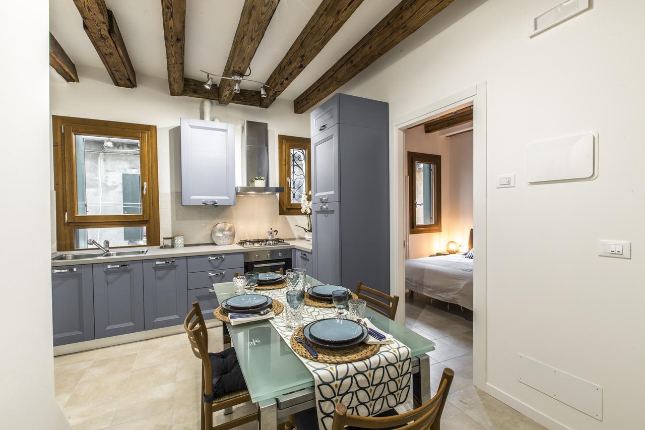 Ca Rezzonico Apartment R&R Венеция Экстерьер фото